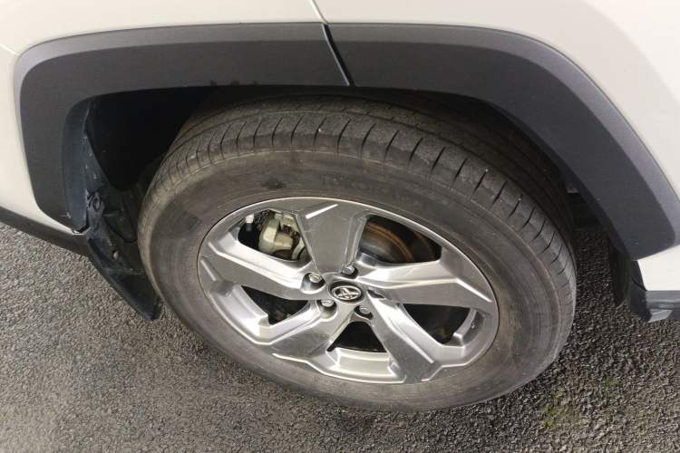 Used Toyota RAV4 2022 2.0L CVT Two-Wheel Drive Fashion Plus Edition
