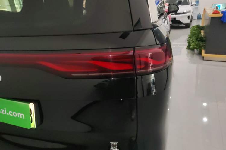 Used BYD Xia 2025 DM-i 1.5T 180km Excellence Model
