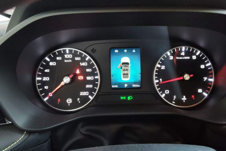 Used Roewe i5 2021 1.5L CVT Platinum Edition