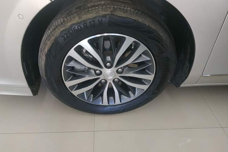 Used Buick GL8 2021 ES Land Cruiser 653T Luxury Edition
