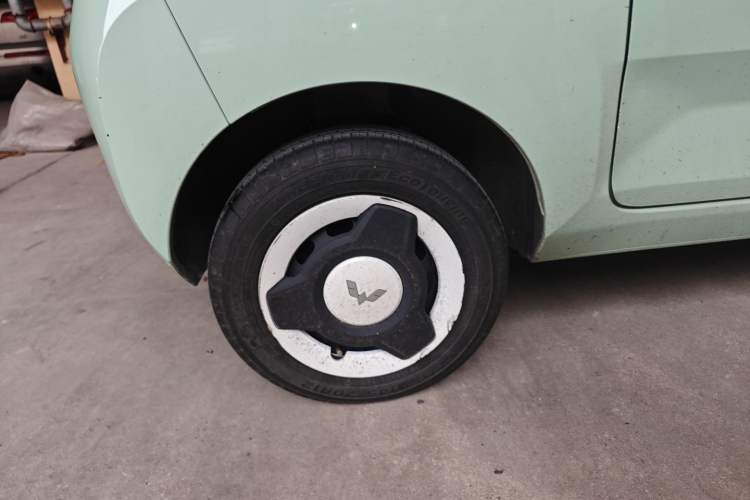 Used Wuling Hongguang MINIEV 2021 Macaron Fashion Edition Lithium-Ion Battery
