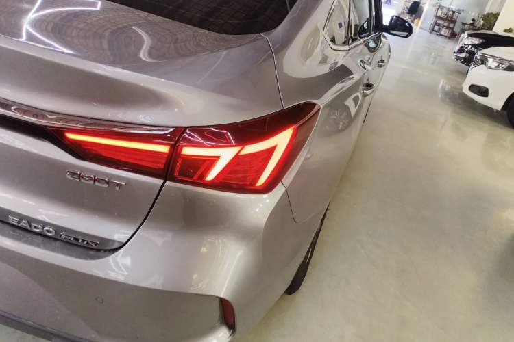 Used Changan Eado 2020 PLUS Blue Whale NE 1.4T GDI DCT Prestige Model
