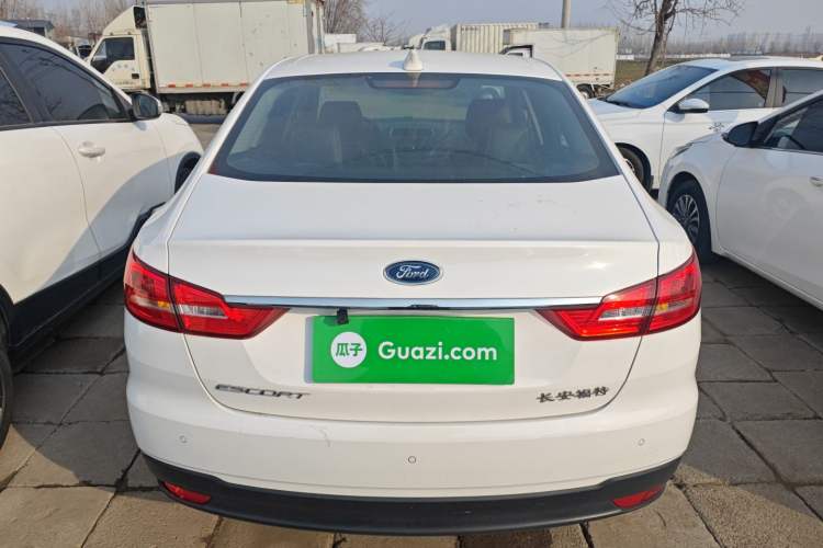 Used Ford Escort 2019 Revised 1.5L Automatic ZhiXiang Version (Tire Pressure Monitoring) China VI Standard
