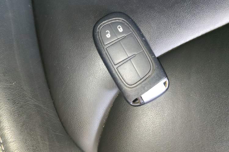 Used  Cherokee 2016 2.0L Superior Edition
