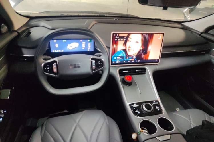 Used  L6 2025 EM-i 140km Explorer+ Edition