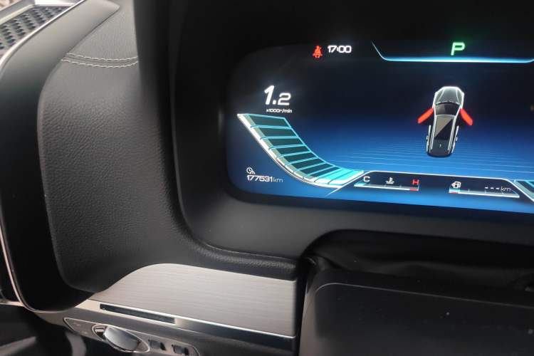 Used BYD Tang 2019 2.0T Automatic SmartConnect Luxury 7-Seater China VI Standard