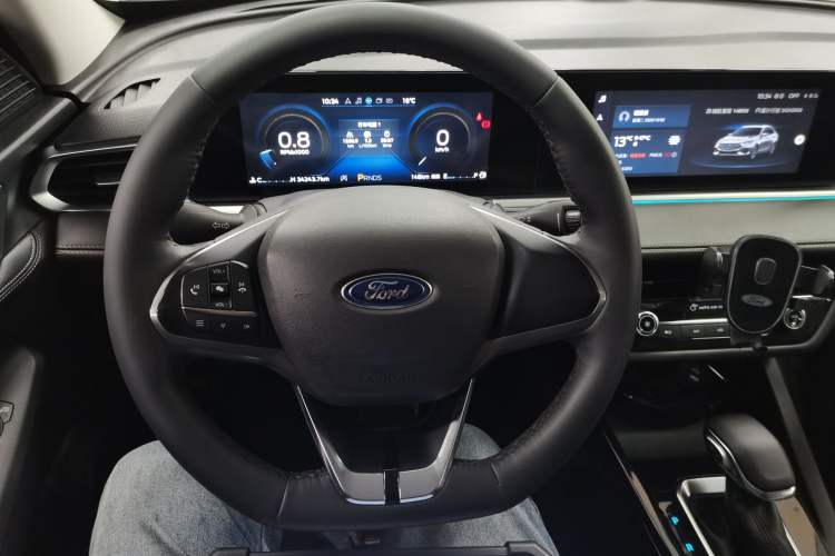 Used Ford Escort 2021 1.5L Automatic Diamond Edition
