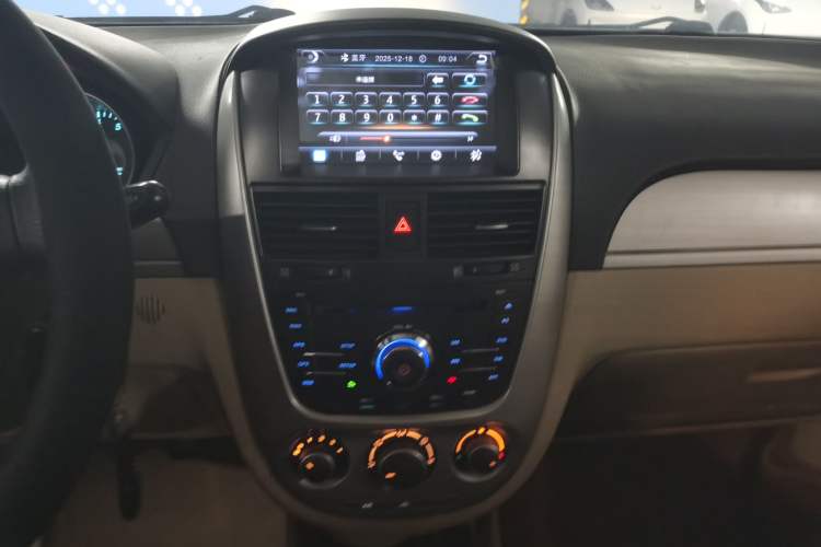 Used Buick Excelle 2013 1.5L Manual Classic Model
