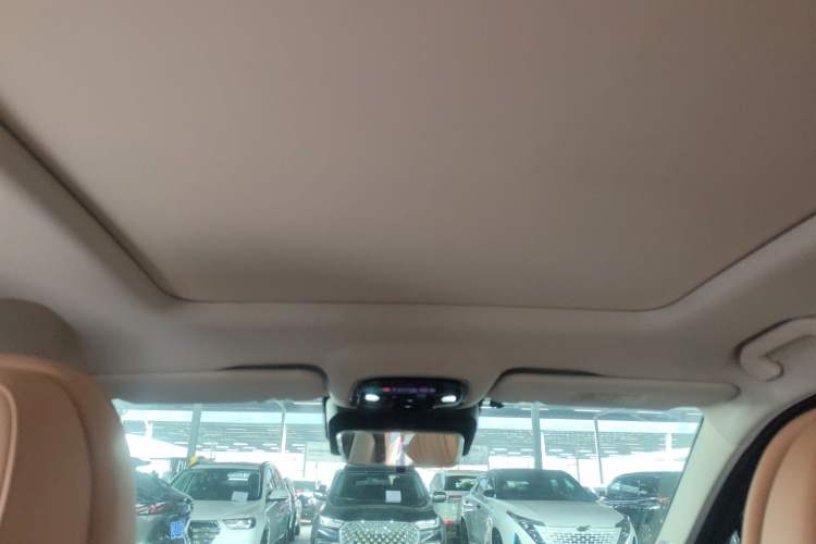 Used Chery Tiggo 9 2023 2.0T Dual-Clutch Two-Wheel Drive Luxury Edition 5 Seats