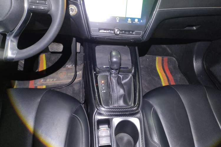 Used Roewe i5 2019 1.5L Automatic 4G Connected Langhao Edition
