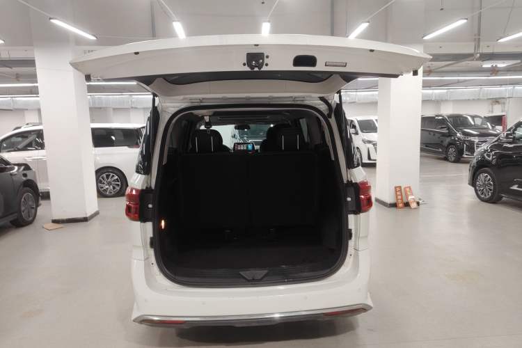 Used SAIC MAXUS G20 2020 2.0T Gasoline Automatic Luxury Edition
