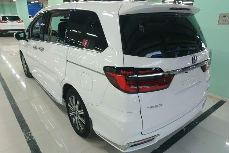 Used Honda Odyssey 2024 2.0L eHEV Sharp & Enjoy Edition
