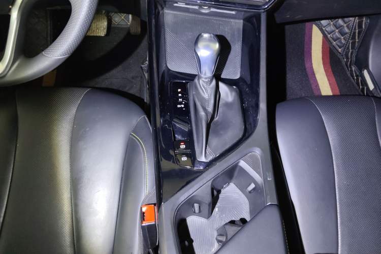 Used Roewe i5 2021 Revised 1.5L CVT Starry Edition