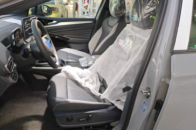 Used Volkswagen ID.4 CROZZ 