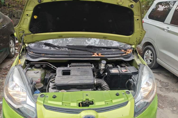 Used Changan Benni 2015 1.4L IMT Sunroof Version China V Standard
