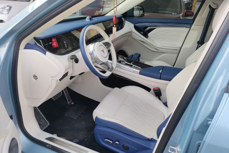 Used VOYAH FREE 2021 Four-Wheel Drive Extended-Range First Edition Commemorative Edition Exclusive Luxury Package
