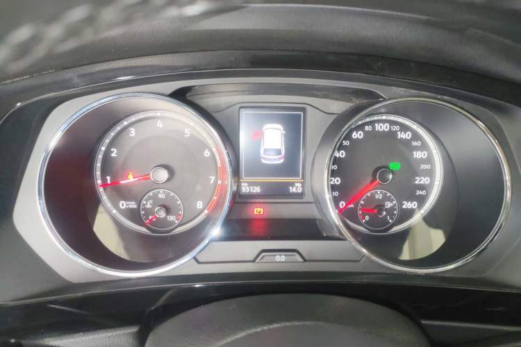 Used Volkswagen Tiguan L 2018 330TSI Automatic Two-Wheel Drive Luxury Edition
