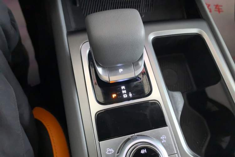 Used Beijing Auto BJ40 2024 2.0T All-New Urban Hunter Edition Chivalrous Style