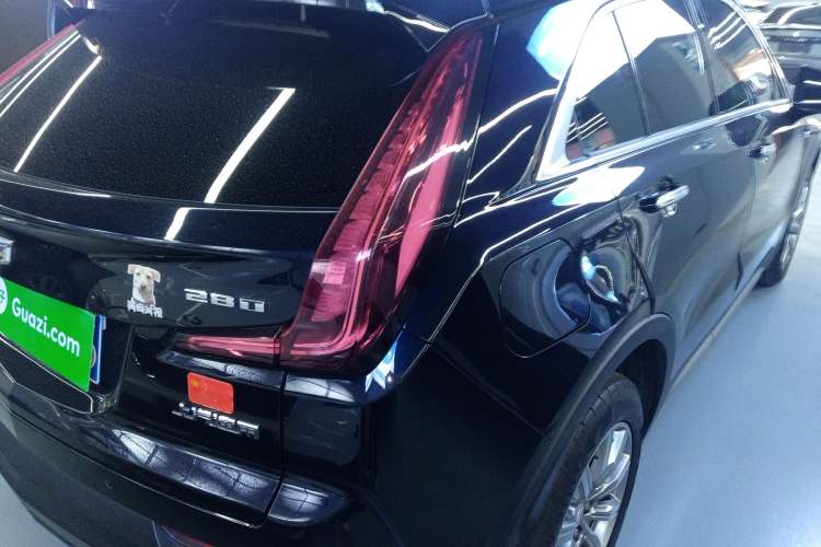 Used Cadillac XT4 2021 28T Two-Wheel Drive Leading Version