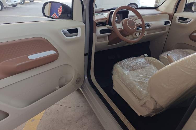 Used Wuling Hongguang MINIEV 2024 3rd Generation 215km Youth Edition