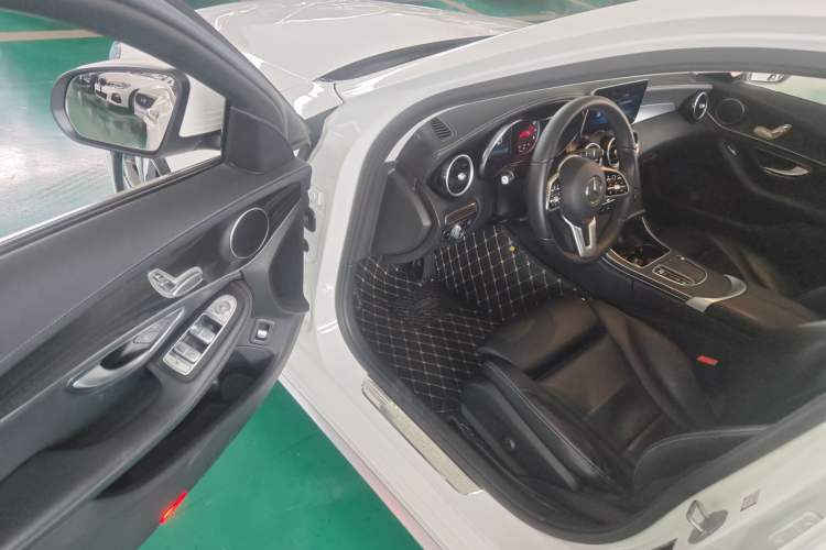 Used Mercedes-Benz C-Class 2019 C 180 L Fashion Edition Sport Version
