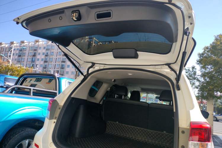 Used Nissan Terra 2020 2.5L XL Upper 4WD Automatic Four-Wheel Drive Luxury Edition
