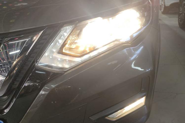 Used Nissan X-Trail 2019 2.0L CVT Smart Connect Comfort Edition 2WD