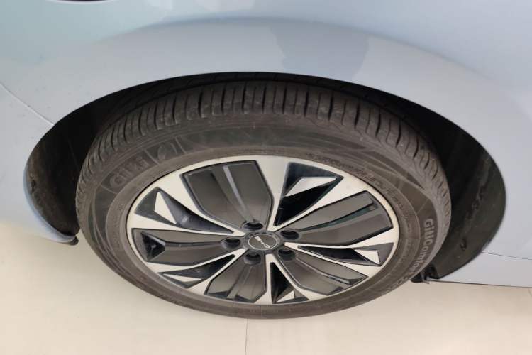 Used BYD Seal 2022 550 km Standard Range Rear-Wheel Drive Prestige Version
