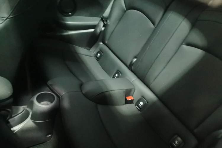 Used  MINI 2023 Updated 1.5T COOPER Artist
