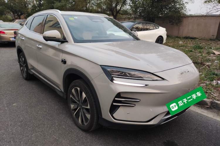 Used BYD Song PLUS New Energy 2025 EV Intelligent Driving Version 520km Premium Model
