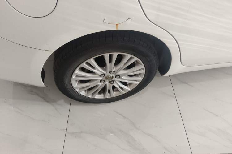 Used Buick GT 2015 15N Automatic Elite Version