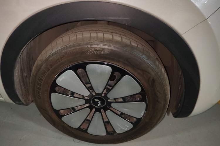 Used Wuling Bingo 2023 333 km Enjoyment Version
