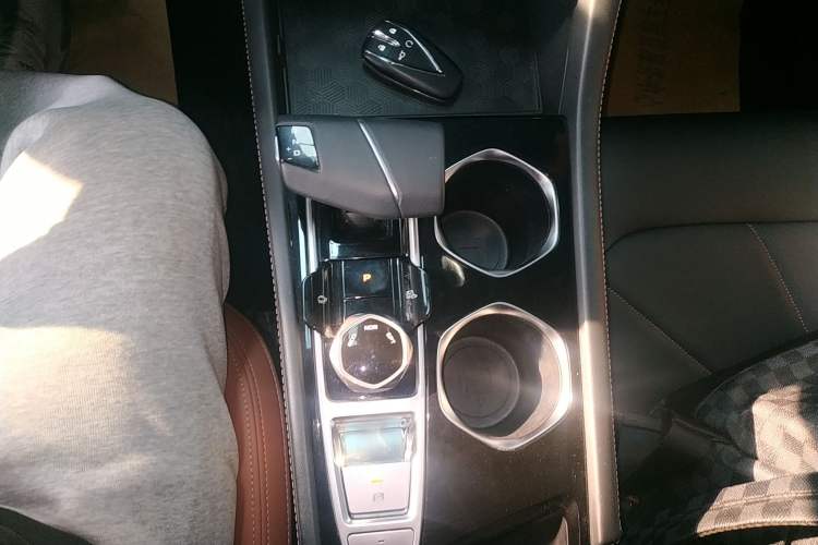 Used Changan Eado 2023 Changan Edition PLUS Blue Whale NE 1.4T GDI DCT Prestige Version