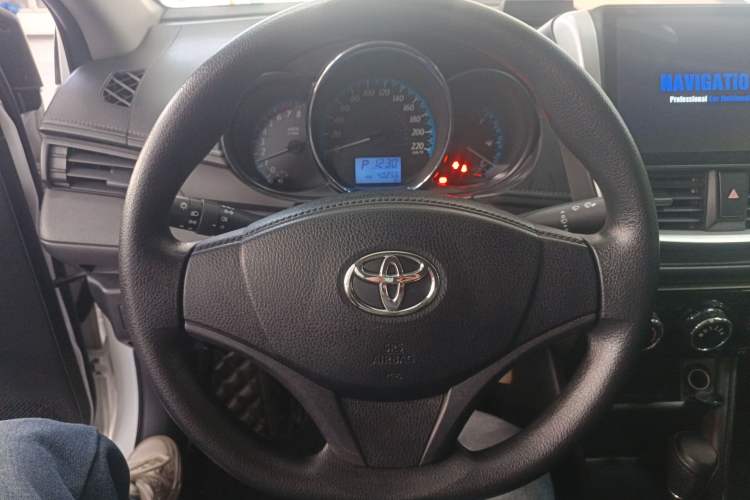 Used Toyota YARiS L 2017 1.5E CVT Dynamic Edition