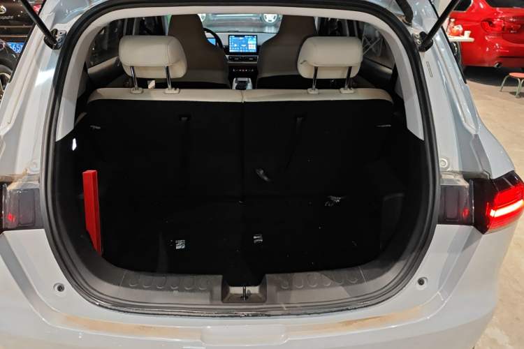 Used Wuling Bingo PLUS 2024 510 km Flagship Edition Four-Seater Version
