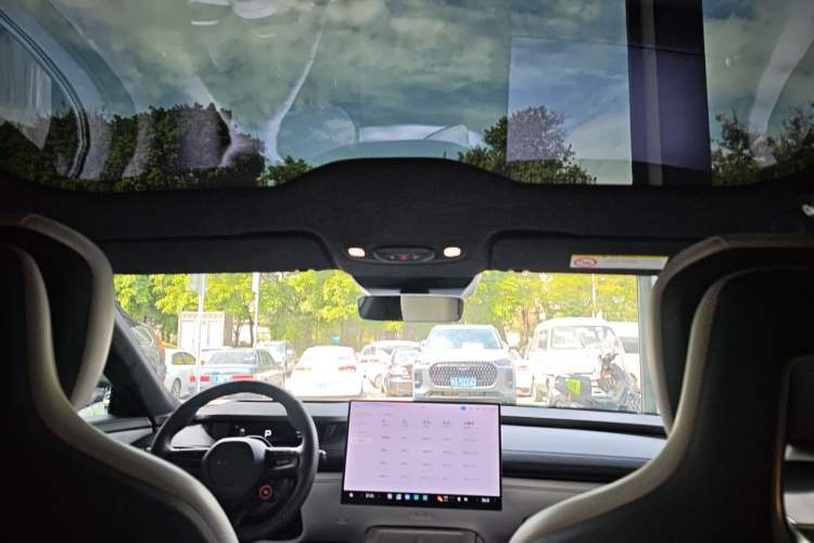 Used  SU7 2024 Four-Wheel Drive Ultra-Long Range Advanced Intelligent Driving Max Edition
