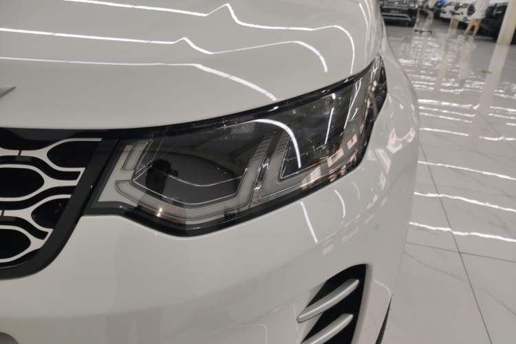 Used Land Rover Discovery Sport 2025 249 PS Performance Tech Edition
