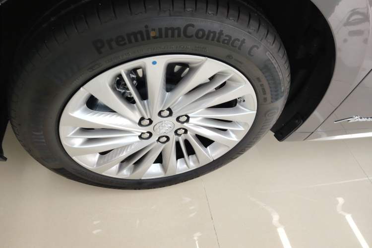 Used Buick Century 2025 2.0T Seven-Seater Yinshi Edition