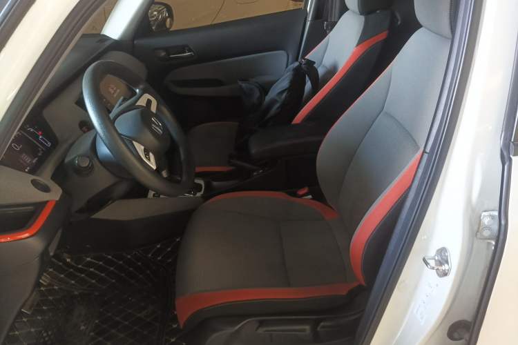 Used Honda LIFE 2021 1.5L CVT SPORT Heartbeat Edition
