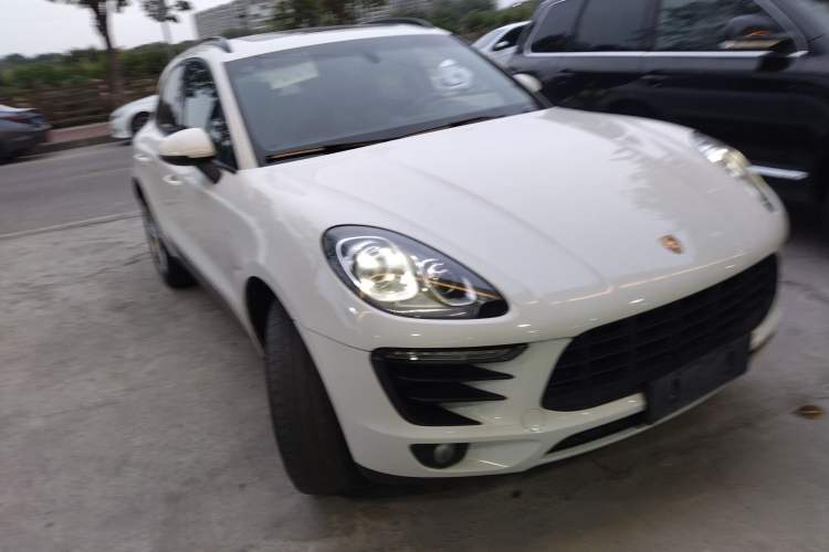 Used Porsche Macan 2014 Macan 2.0T
