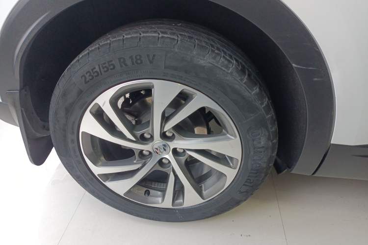 Used Buick Envision 2022 Encore S 552T Two-Wheel-Drive Luxury Model