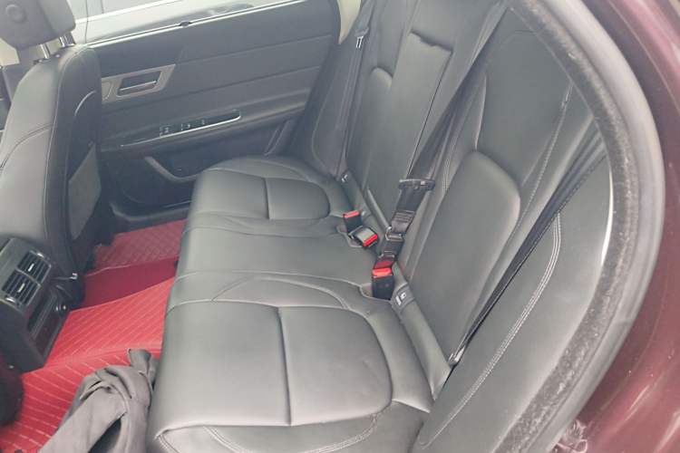 Used Jaguar XFL 2020 XFL 2.0T P200 Two-Wheel-Drive Windflower Edition