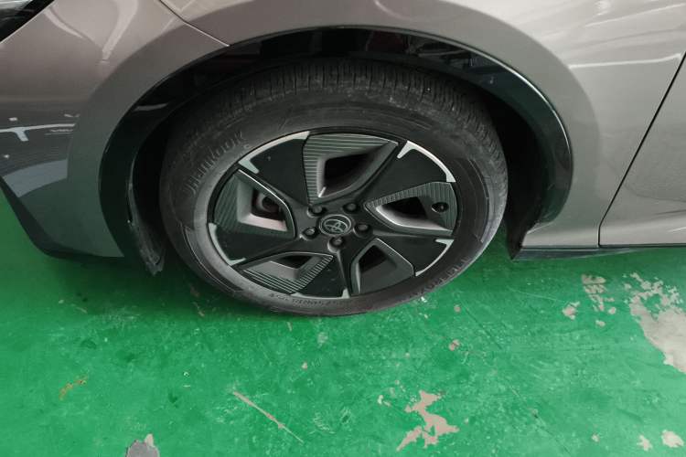 Used Toyota bZ3 2023 616 km Long-Range Premium