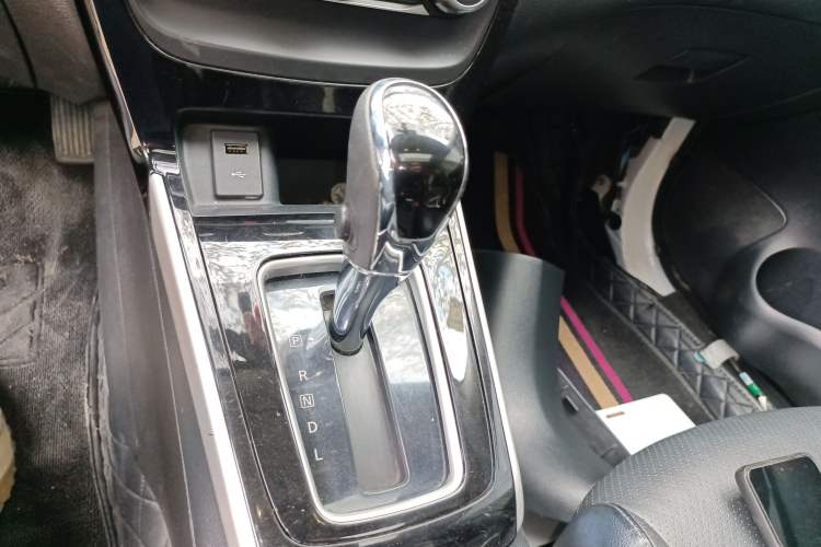 Used Nissan Sylphy 2019 1.6XV CVT Smart Connect Luxury Edition China VI Standard