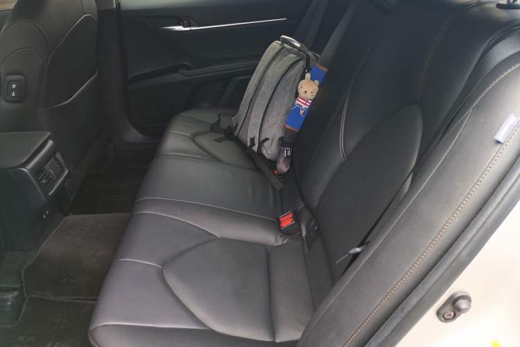 Used Toyota Camry 2018 2.0G Luxury Edition