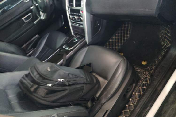 Used Land Rover Discovery Sport 2018 240 PS HSE Version