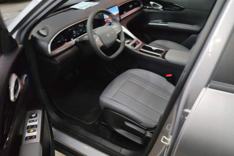 Used  Geome 2025 310km Youth Edition
