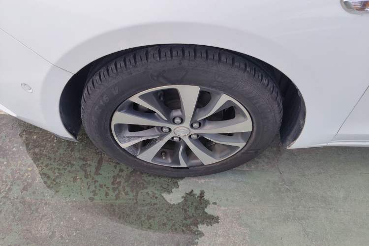 Used Buick Excelle GX 2018 18T Automatic Elite Model
