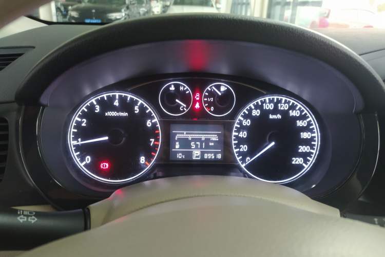 Used Nissan Tiida 2011 1.6L CVT Comfort Model
