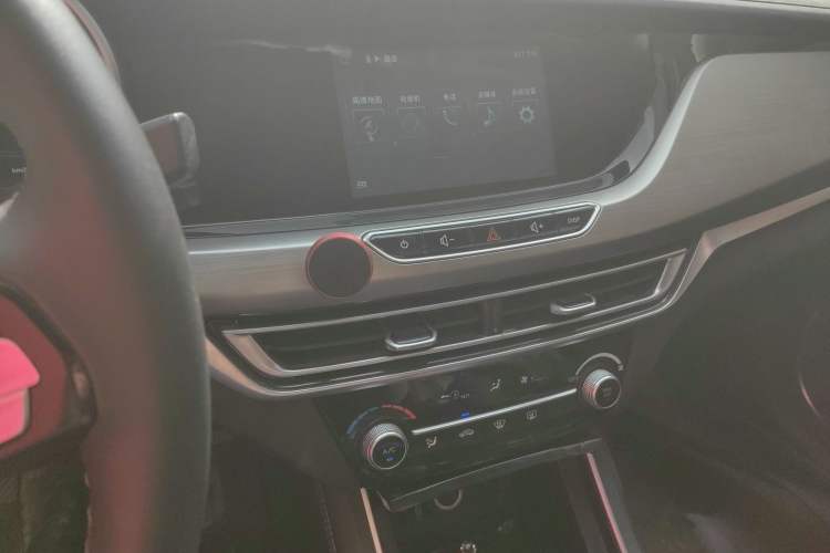 Used Changan Eado 2018 1.6L GDI Manual Fashion Edition
